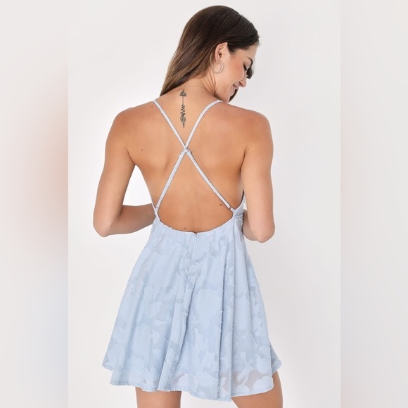 NWT Lulu’s Days of Beauty Dusty Blue Burnout Floral Skater Dress - Picture 3 of 8